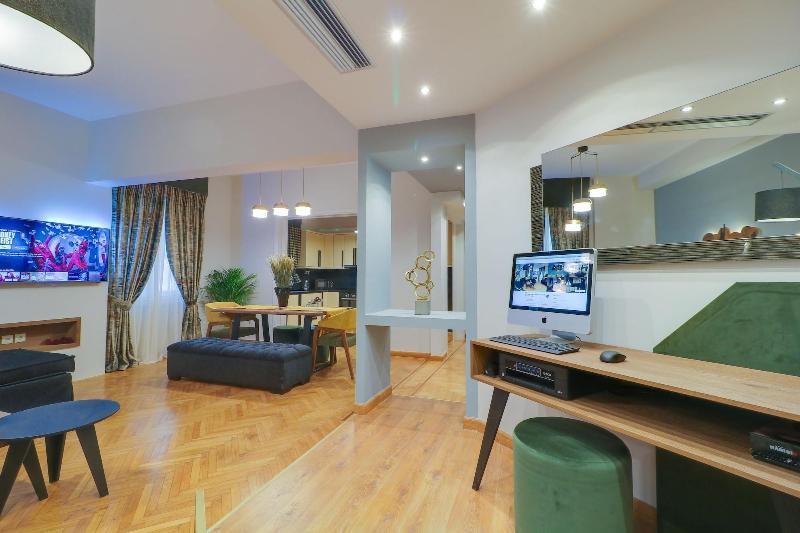 Athinn Residence Athena Bagian luar foto