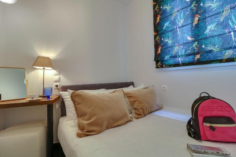 Athinn Residence Athena Bagian luar foto