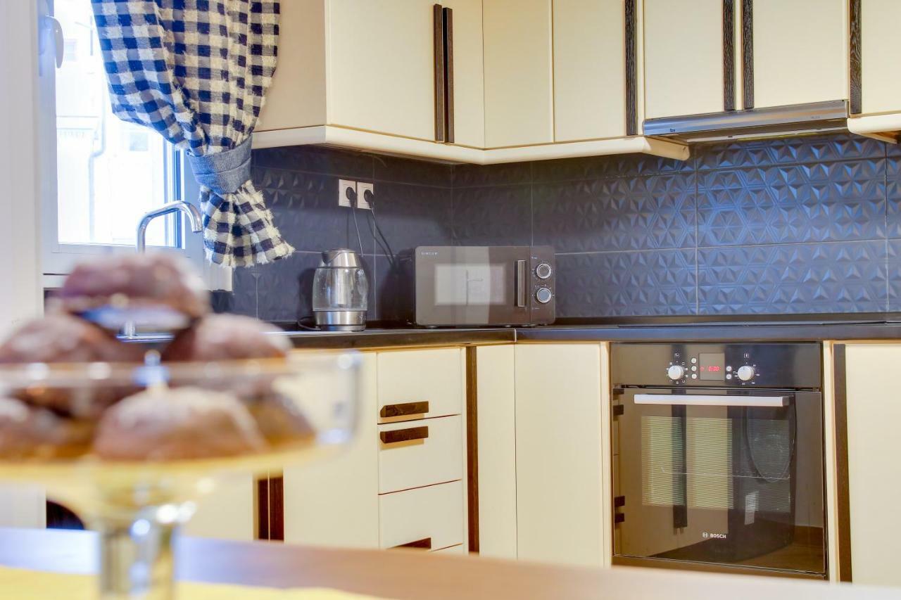 Athinn Residence Athena Bagian luar foto