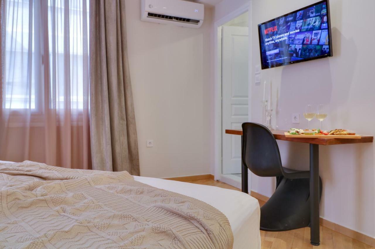 Athinn Residence Athena Bagian luar foto